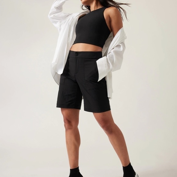 Athleta Trekkie Bermuda 2.0 Shorts 9” Lightweight Ripstop Hiking Camping Black 4 - Picture 5 of 13